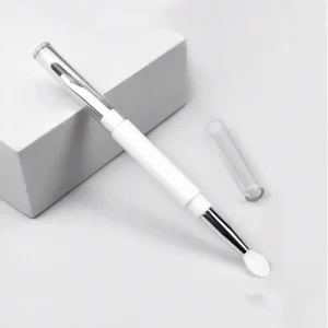 YT-SMB-015 professional dual-ended lip brush with soft and silicone tips