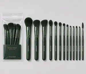 YT-SMB-010 vegan synthetic makeup brush set of 14 pieces in emerald green next to zippered storage bag
