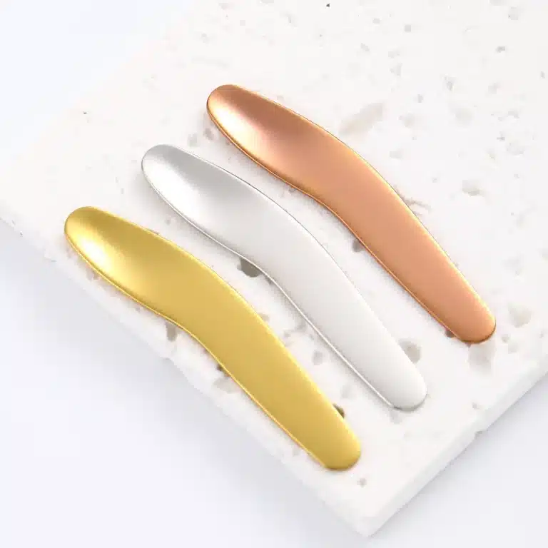 304 Stainless Steel Curved Cosmetic Spatula Scoop - YITHONIA wholesale product