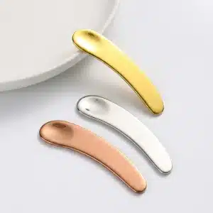 YT-CSS-016 304 stainless steel grooved crescent cosmetic scoop in silver gold and rose gold