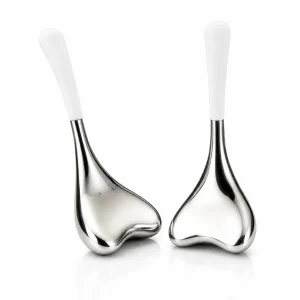 YT-IG-004 heart-shaped stainless steel ice globe for cooling facial massage